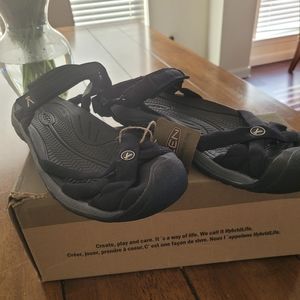 Keen Bali Women's 11